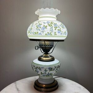 Vintage Floral Glass Table Lamp with Brass Accents
